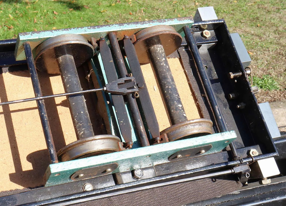 5 inch gauge raised level braked bogey truck