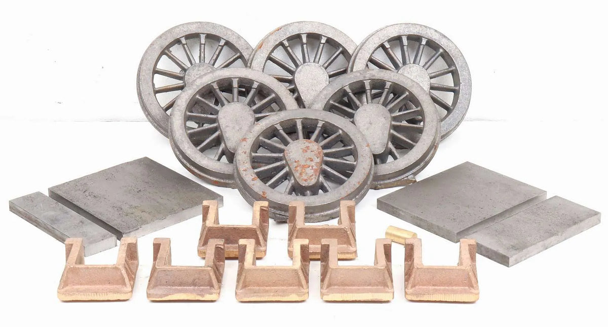 Driving wheels and horns for 5 inch gauge "Simplex"