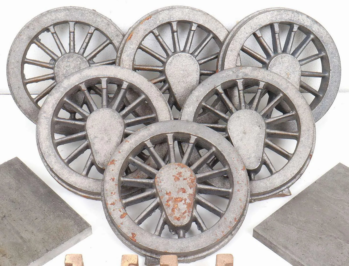 Driving wheels and horns for 5 inch gauge "Simplex"