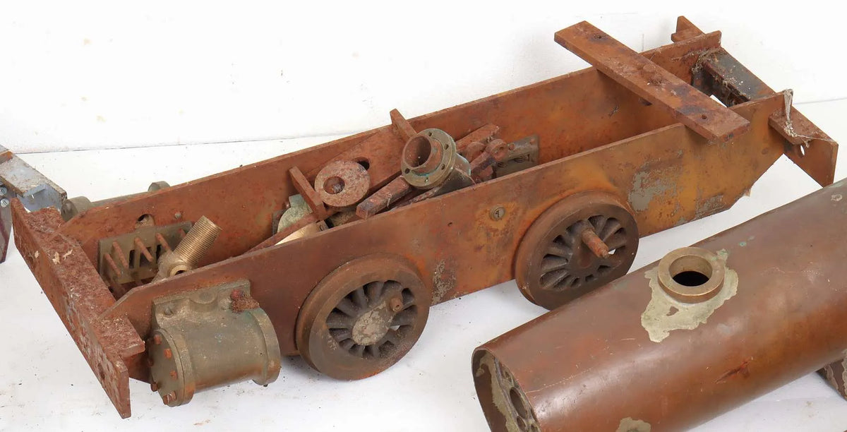 Box of 3 1/2 inch gauge "Juliet" parts