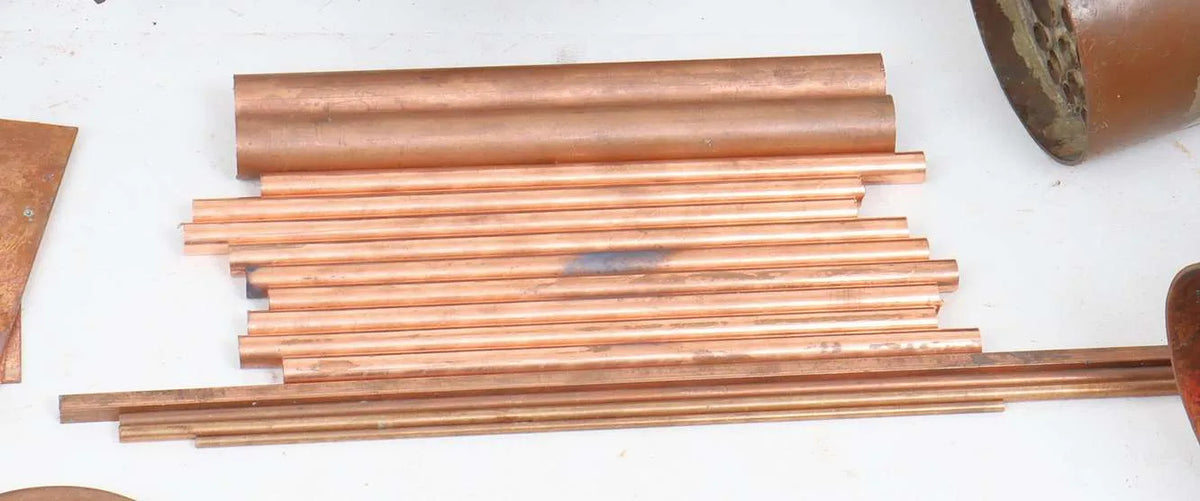 Box of 3 1/2 inch gauge "Juliet" parts