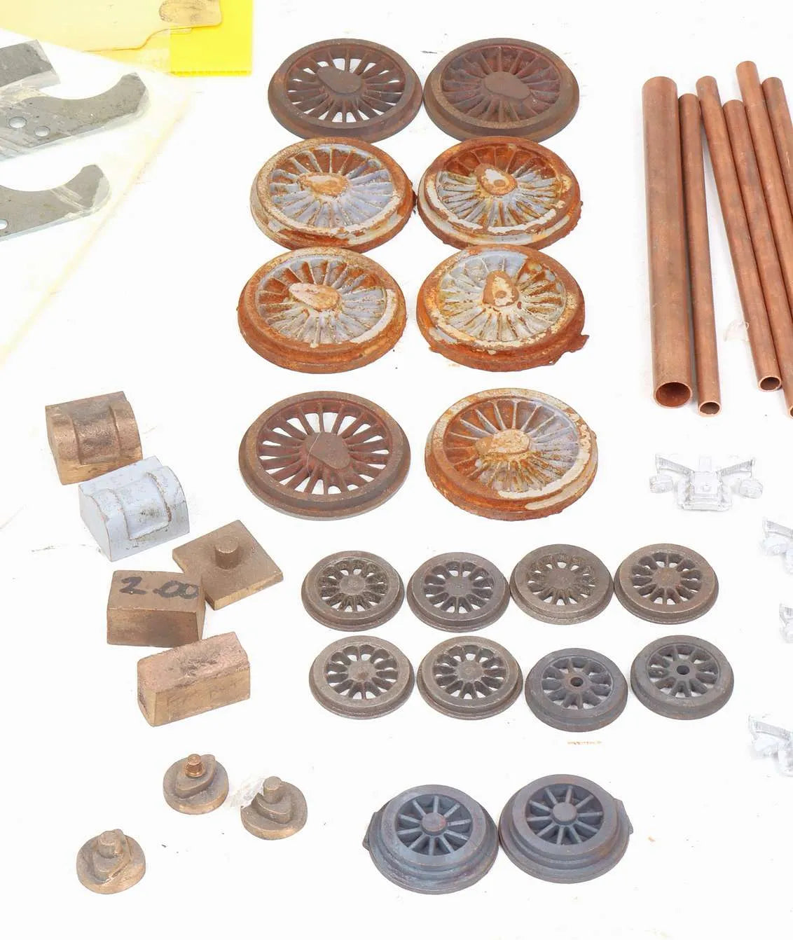 Gauge 1 LNER V2 "Green Arrow" wheel castings, laser cut frames, flanged boiler kit