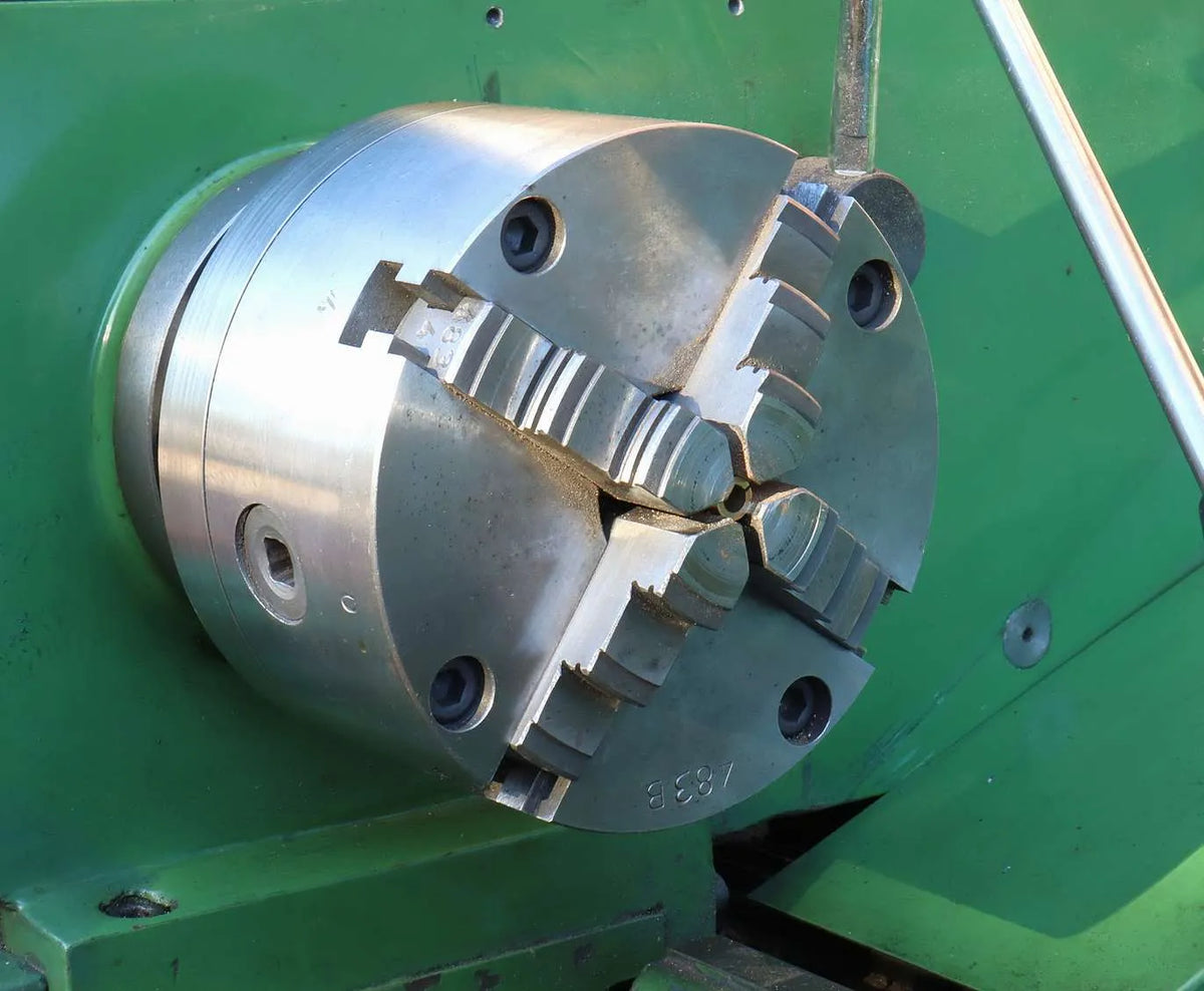 Warco BH600G screwcutting lathe with tooling