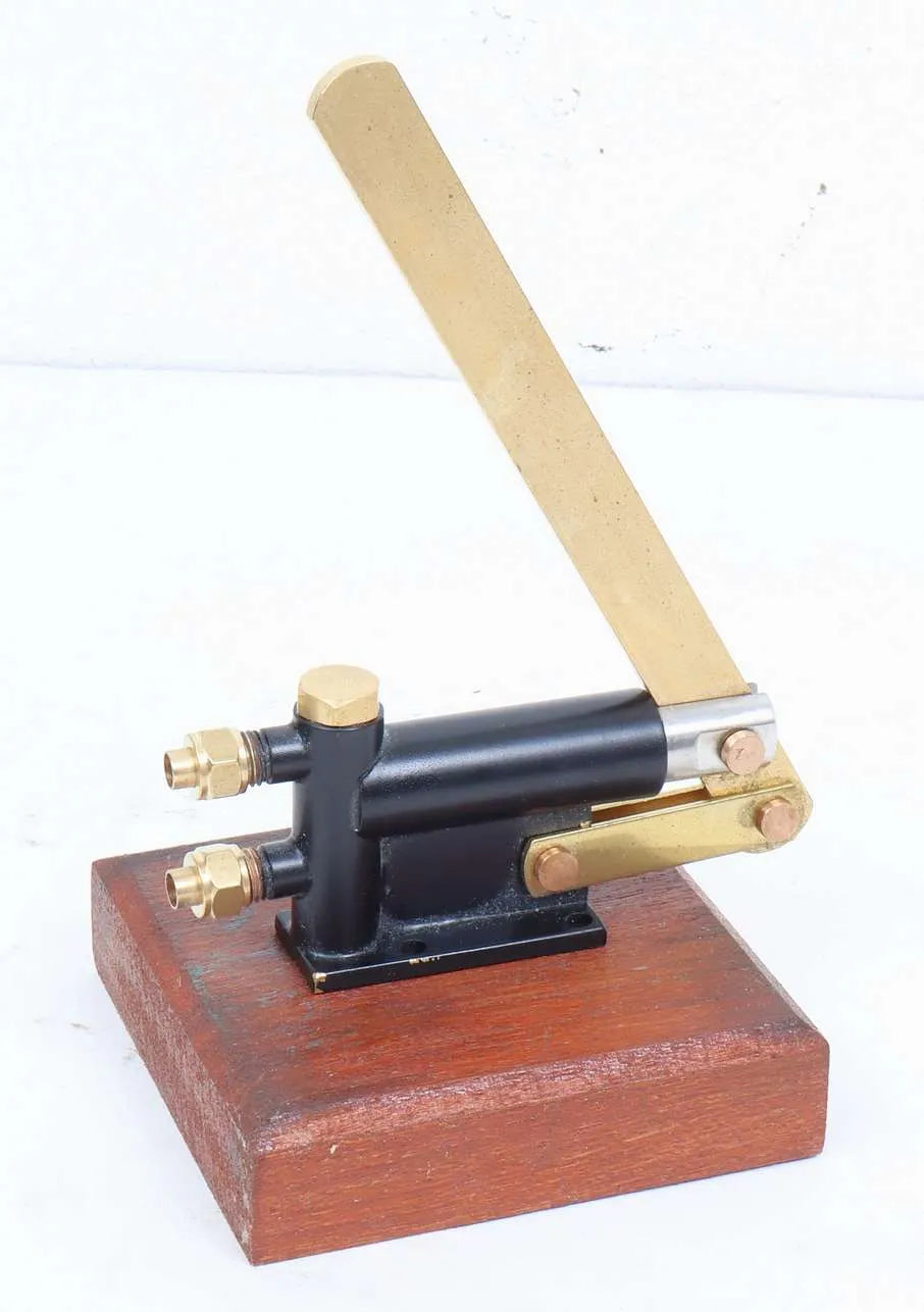 1/2" ram hand pump