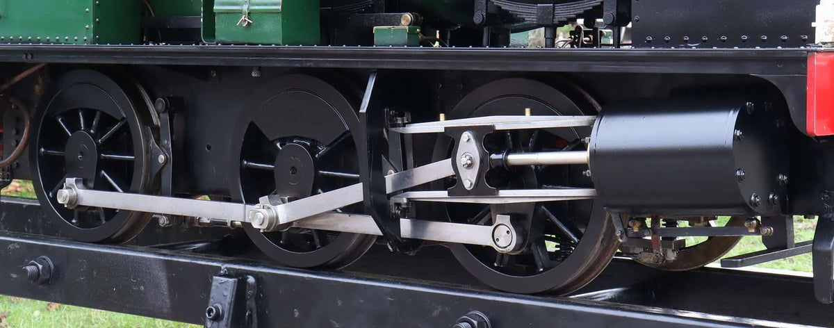 7 1/4 inch gauge GWR 1366 0-6-0PT