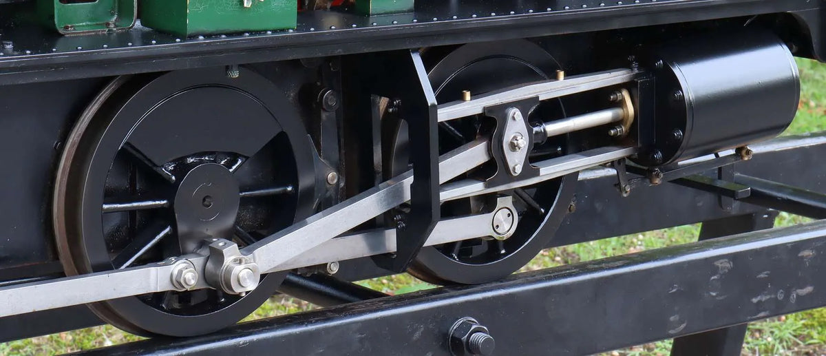 7 1/4 inch gauge GWR 1366 0-6-0PT