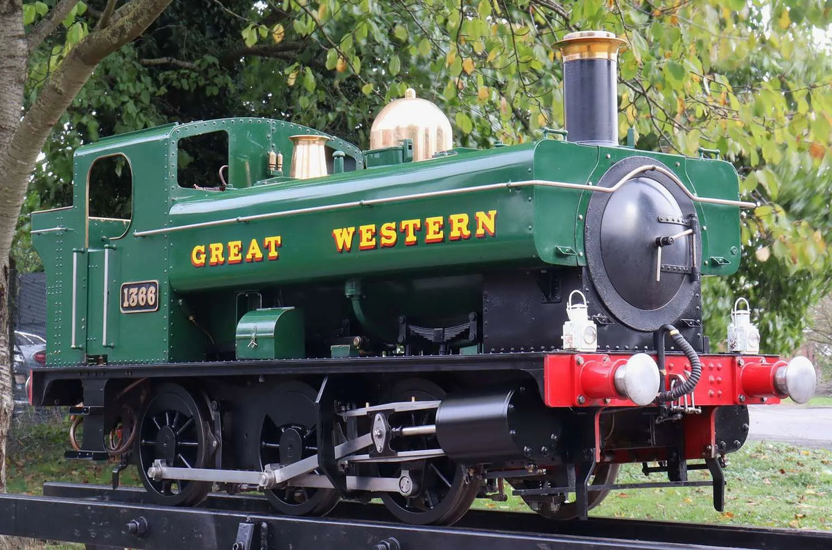 7 1/4 inch gauge GWR 1366 0-6-0PT