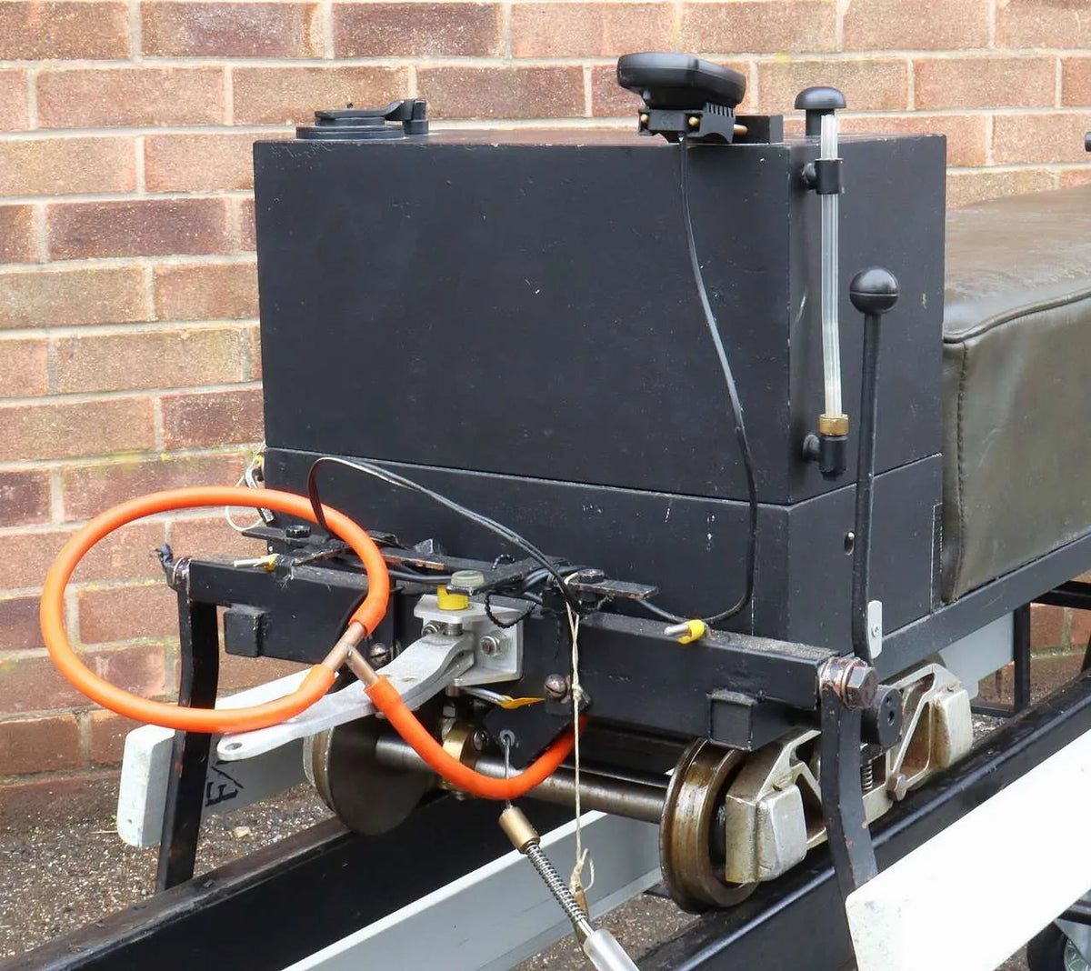 7 1/4 inch gauge raised level driving truck