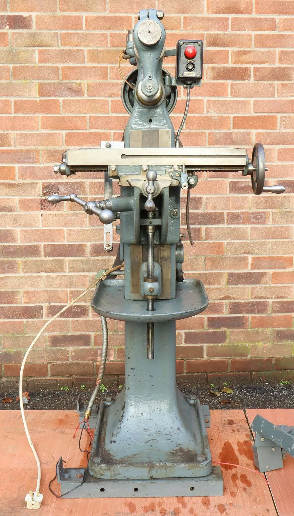 Vintage Denbigh H2 milling machine