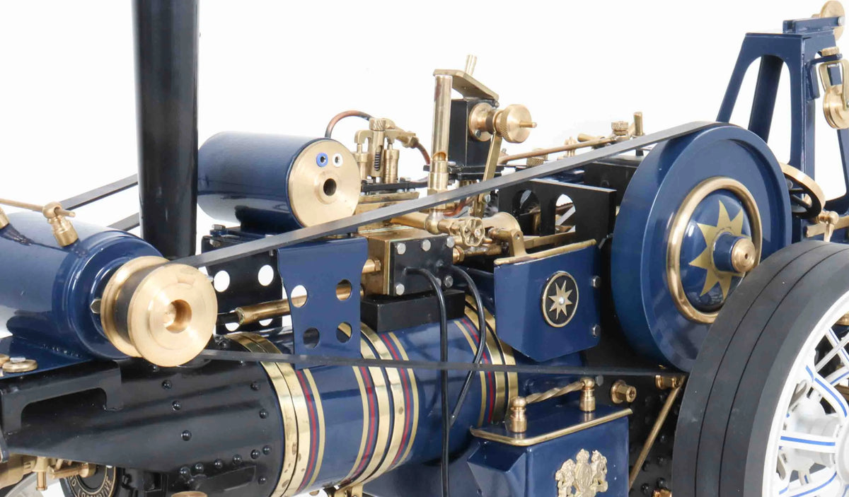 Markie Showmans engine with living van
