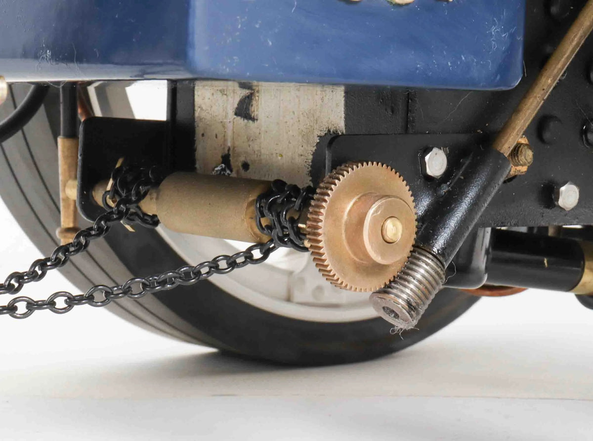 Markie Showmans engine with living van