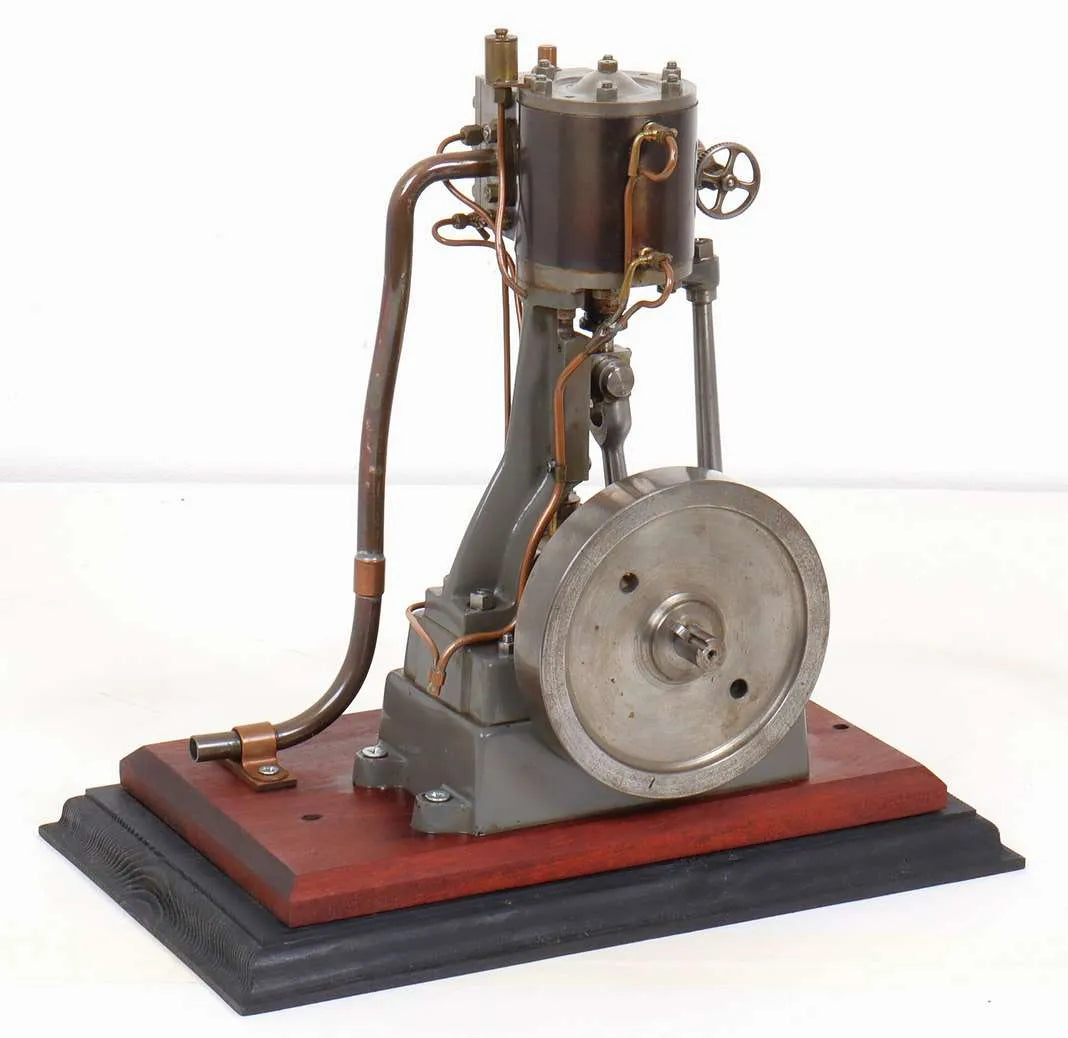 Stuart No.4 high speed vertical engine
