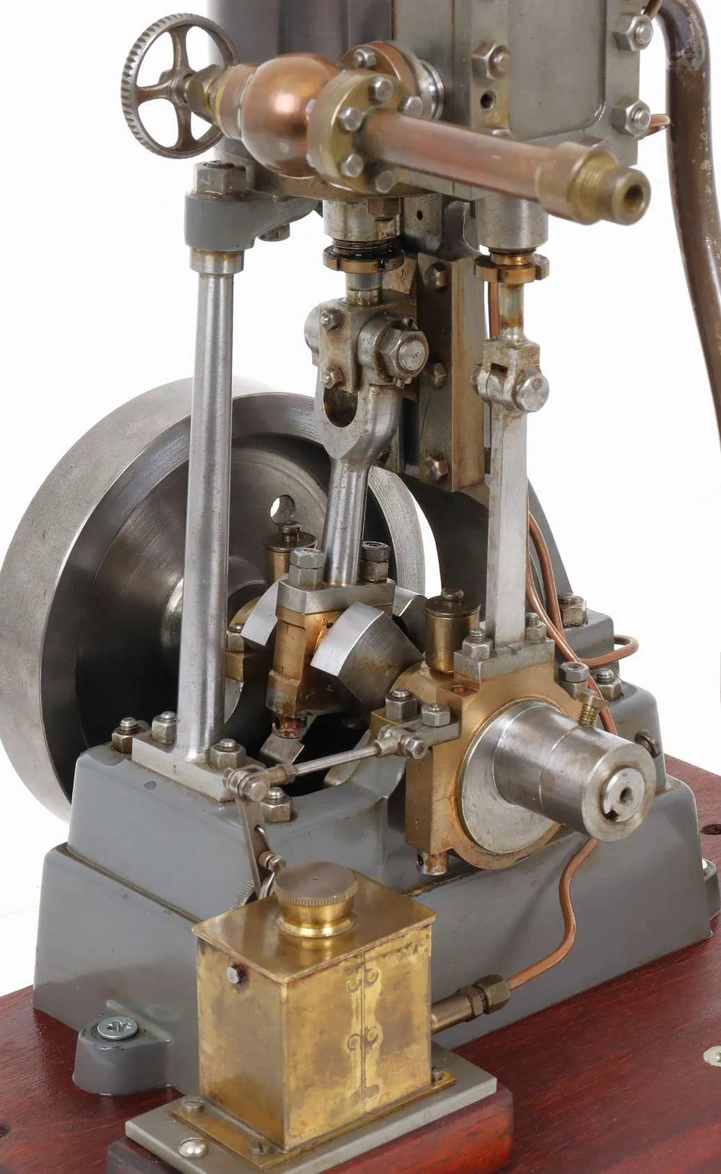 Stuart No.4 high speed vertical engine