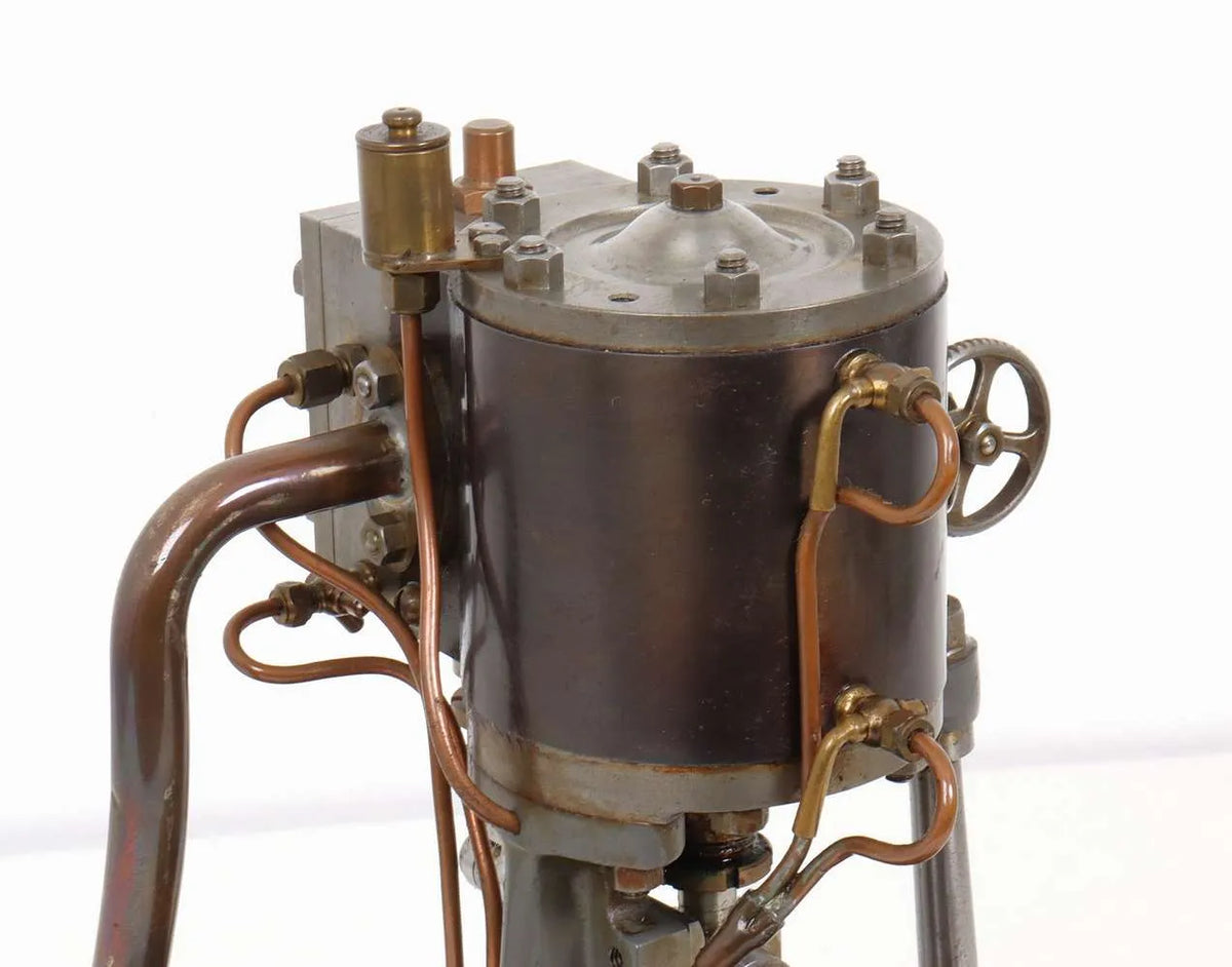 Stuart No.4 high speed vertical engine