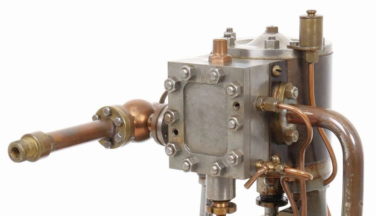 Stuart No.4 high speed vertical engine