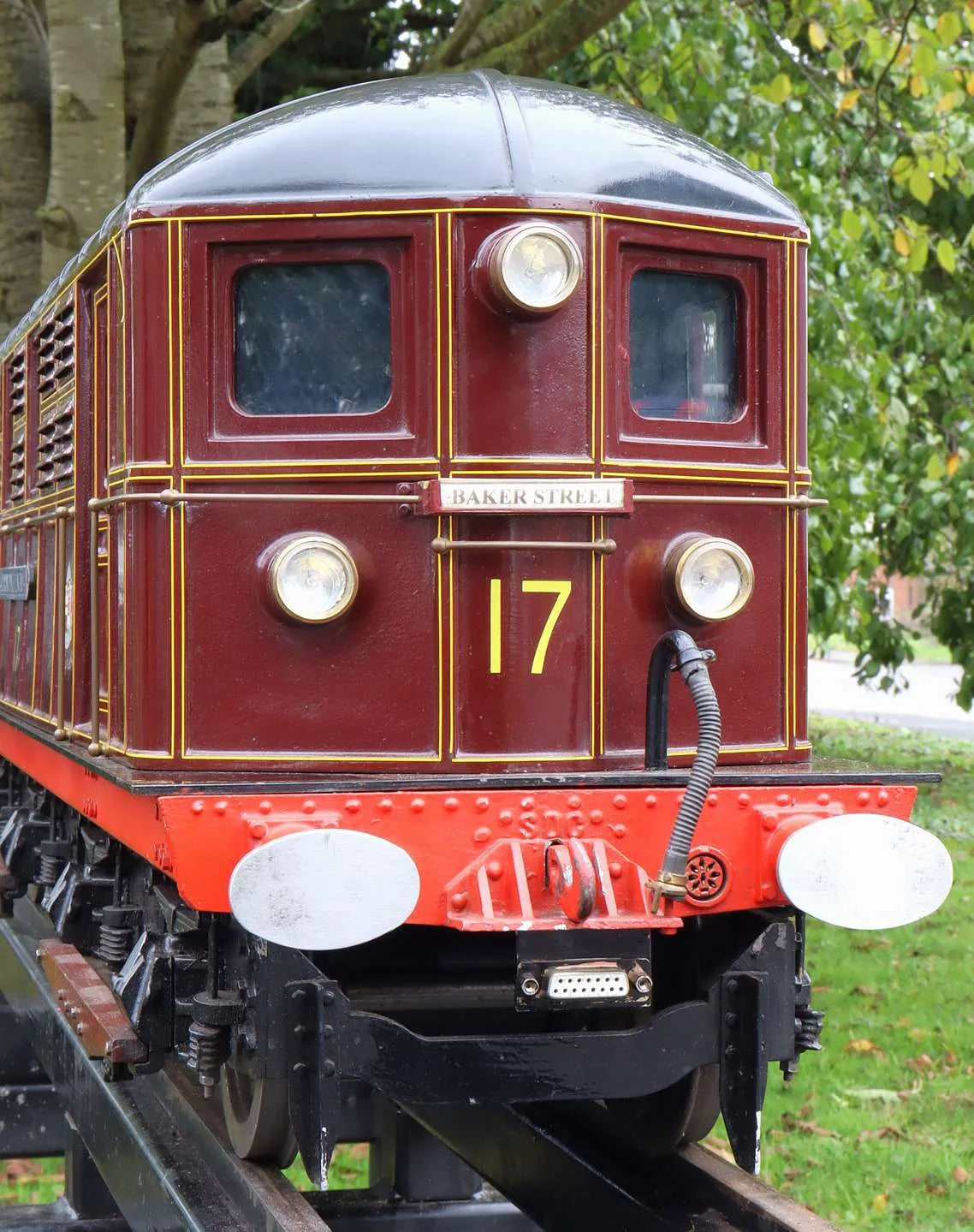 5 inch gauge London Transport "Metropolitan" battery-electric