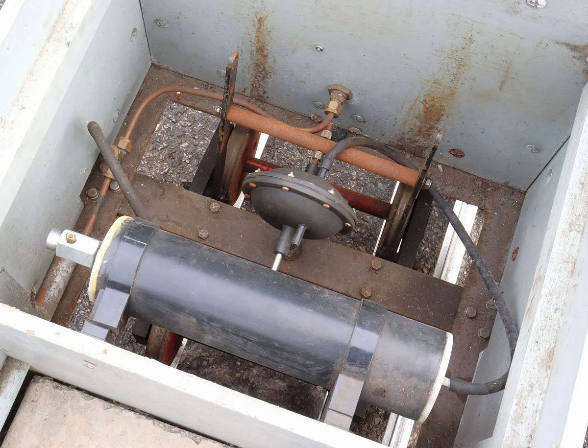 7 1/4 inch narrow gauge vacuum braked bogie carriage