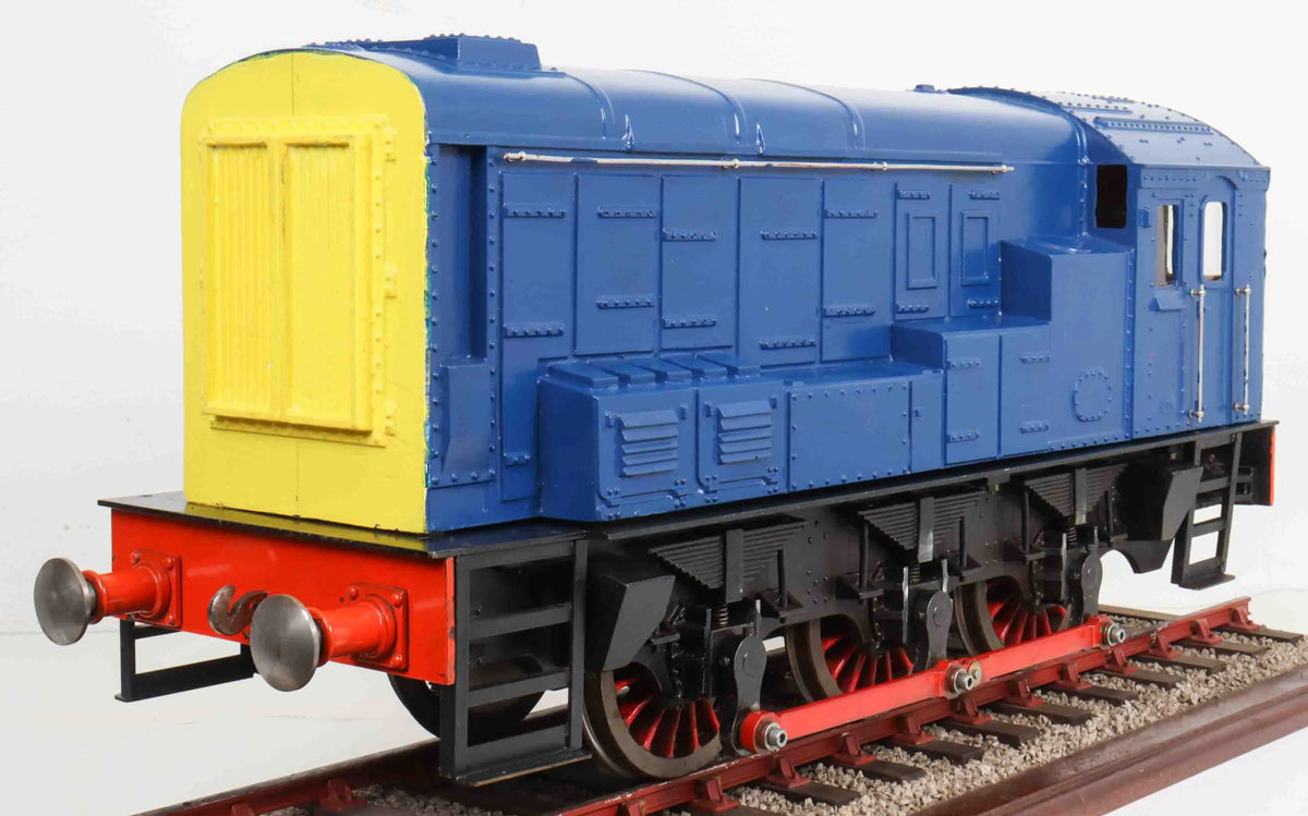 5 inch gauge Class 08 battery-electric