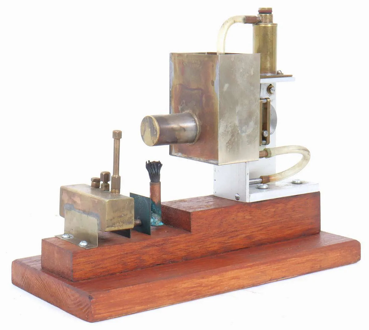 Small scratch-built hot air engine