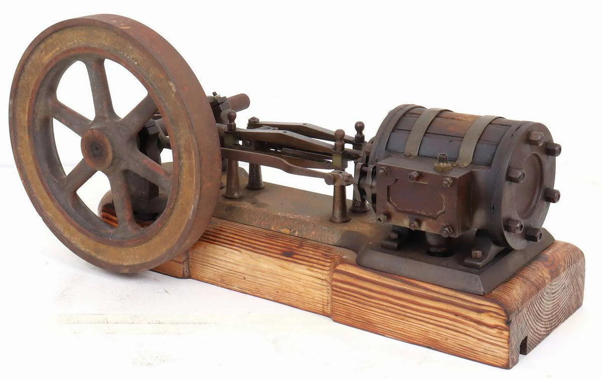 Vintage horizontal workshop engine