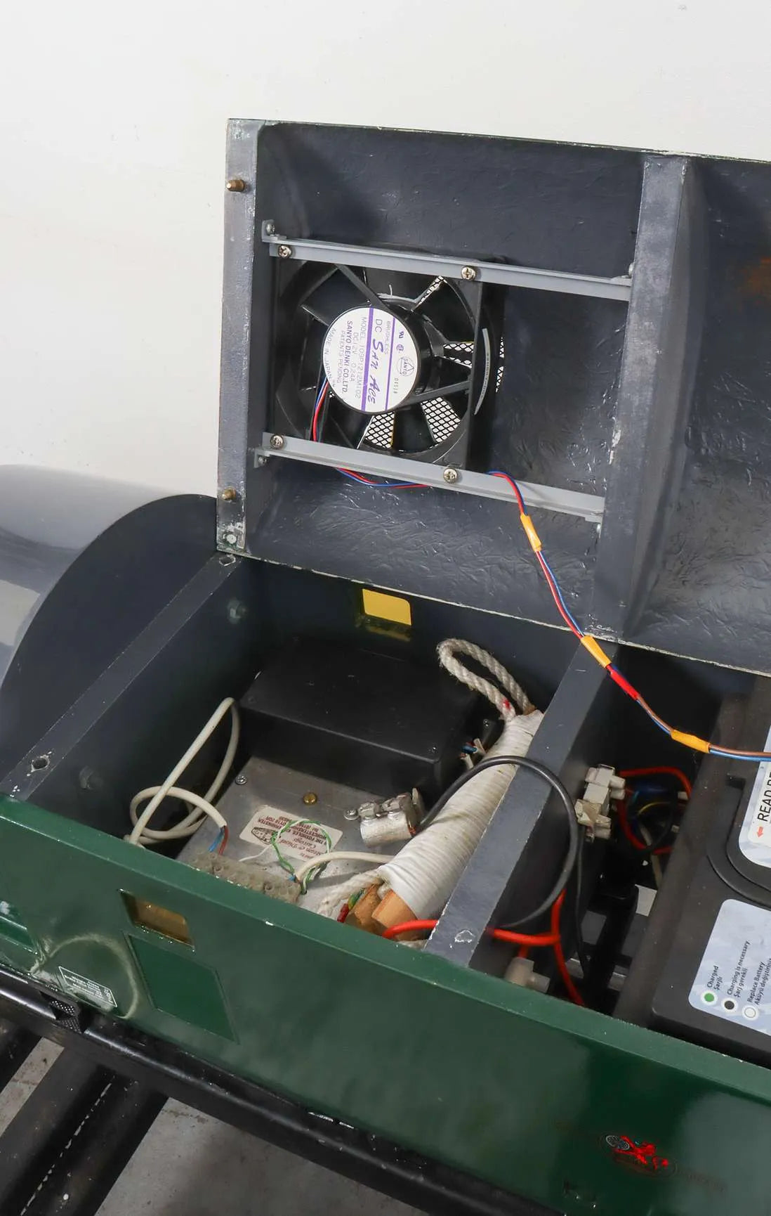 5 inch gauge Class 37 battery electric