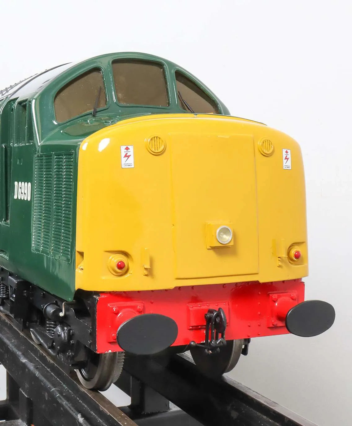 5 inch gauge Class 37 battery electric