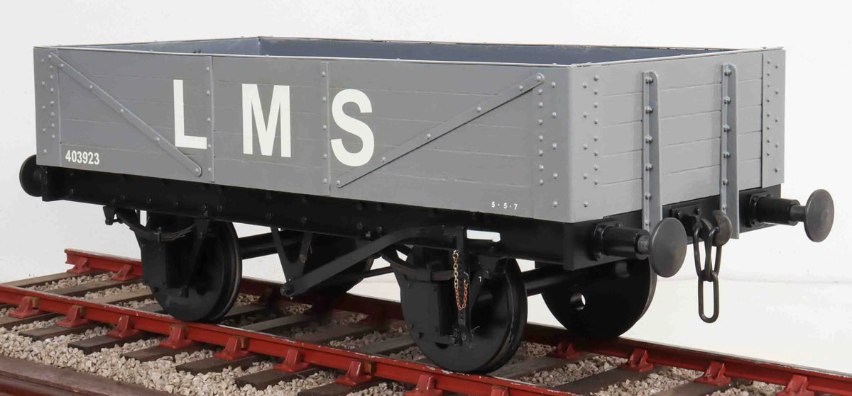 5 inch gauge LMS 5 plank wagon