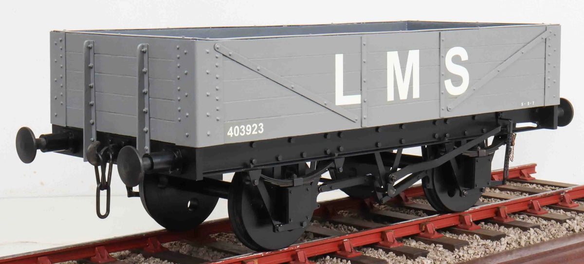 5 inch gauge LMS 5 plank wagon