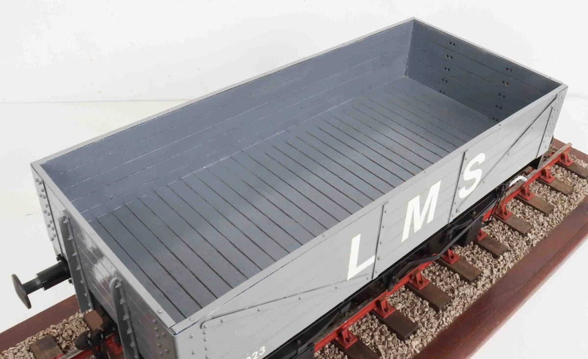 5 inch gauge LMS 5 plank wagon
