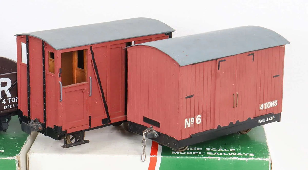 Assorted 16mm SM32 rolling stock