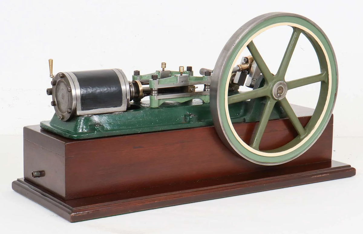 Horizontal mill engine