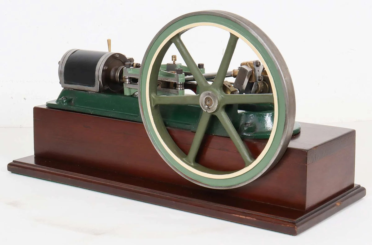 Horizontal mill engine