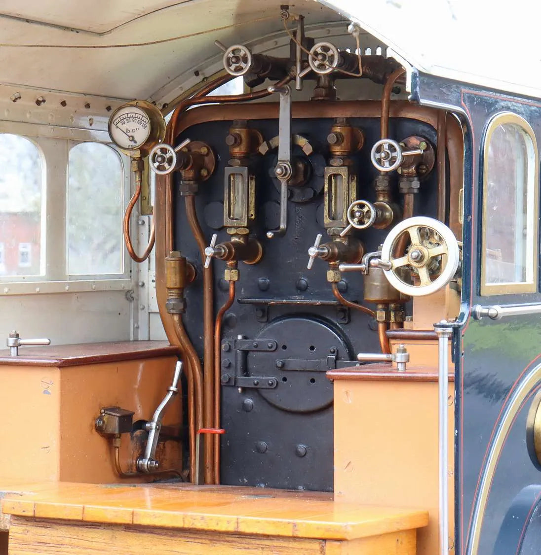 5 inch gauge Claud Hamilton 4-4-0