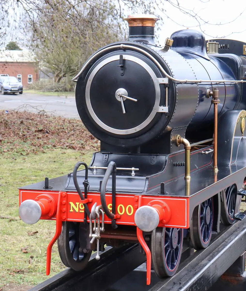 5 inch gauge Claud Hamilton 4-4-0