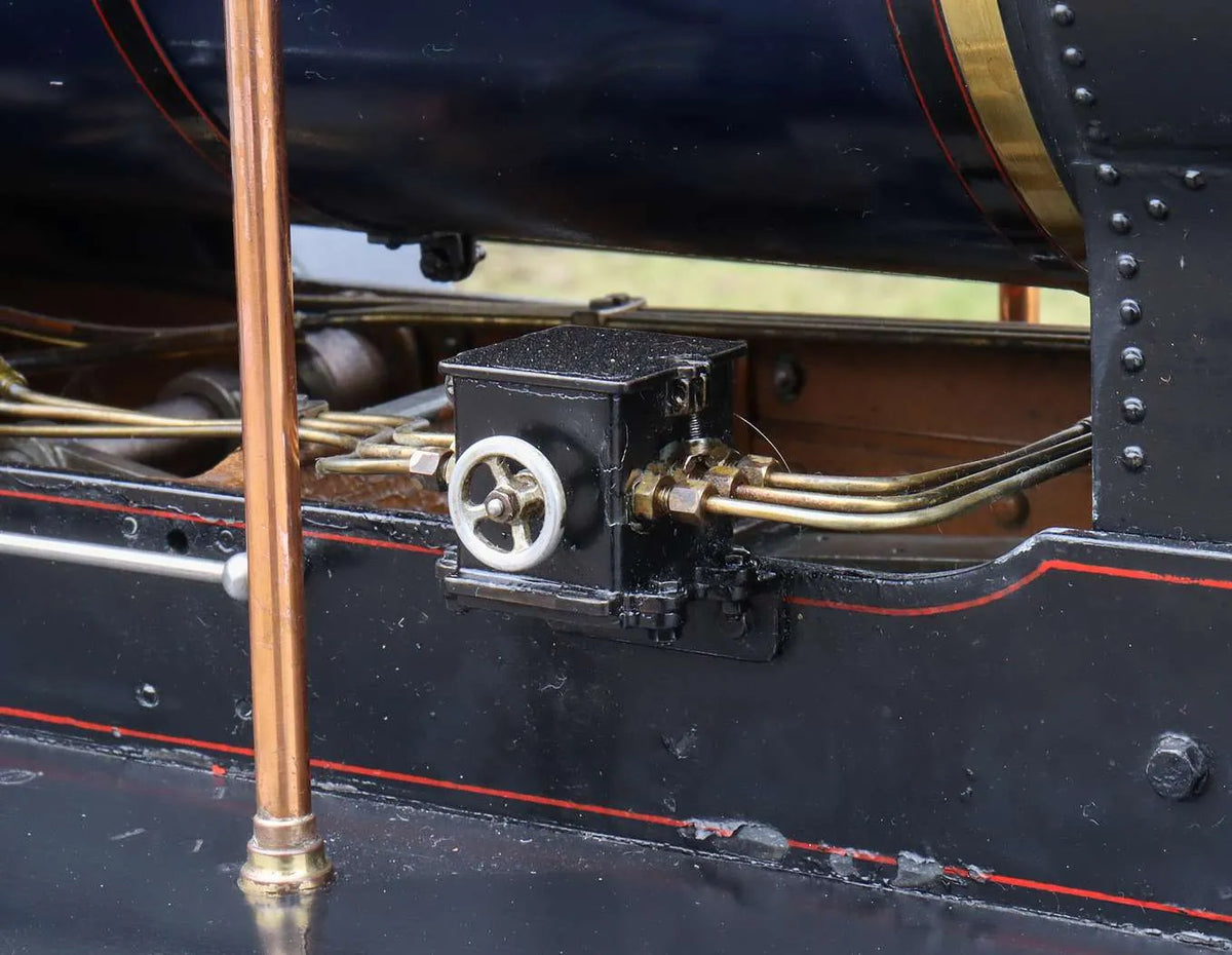 5 inch gauge Claud Hamilton 4-4-0