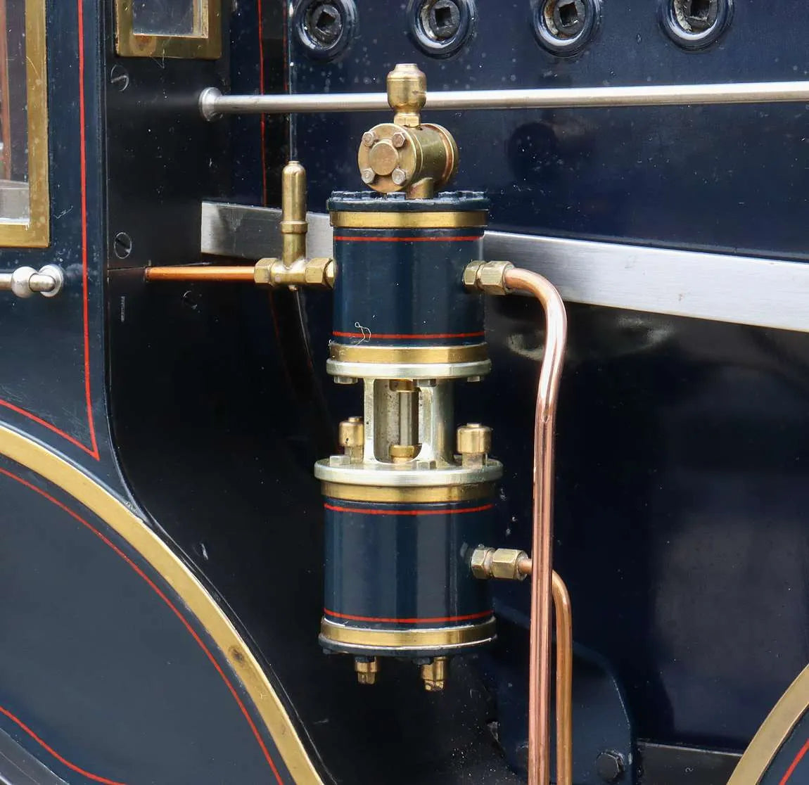 5 inch gauge Claud Hamilton 4-4-0