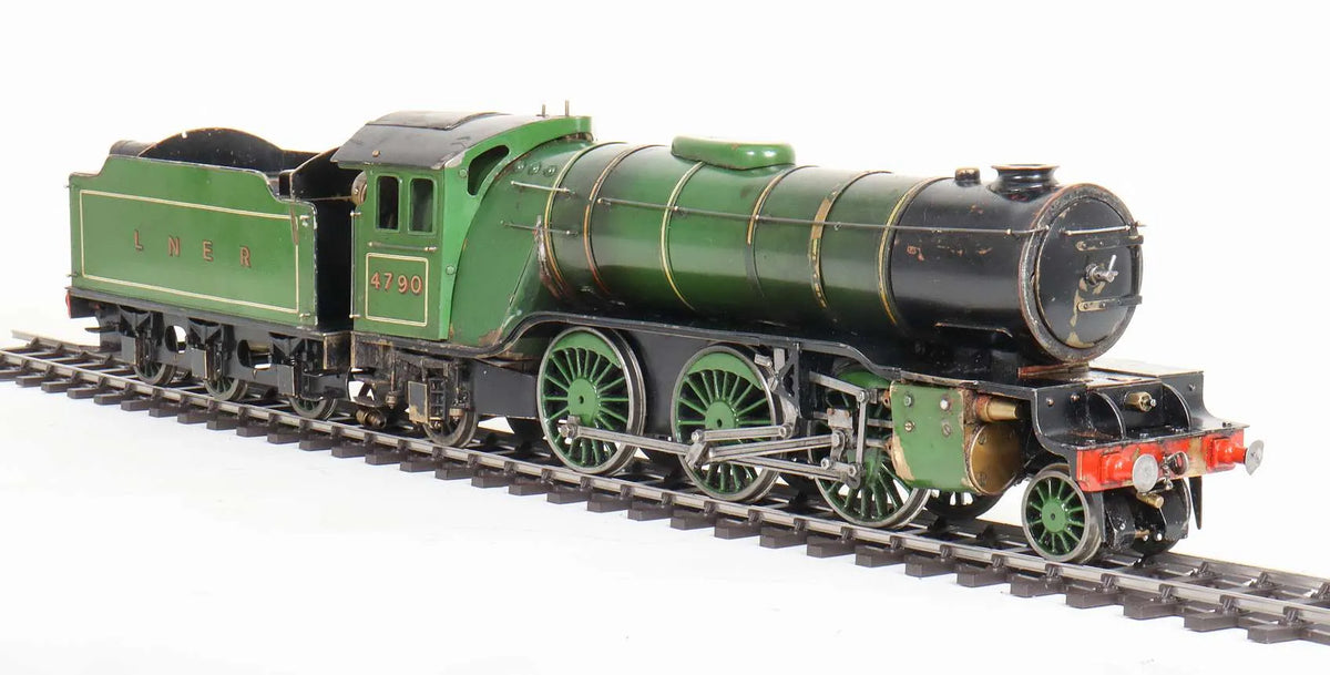 Gauge 1 coal-fired LNER V2