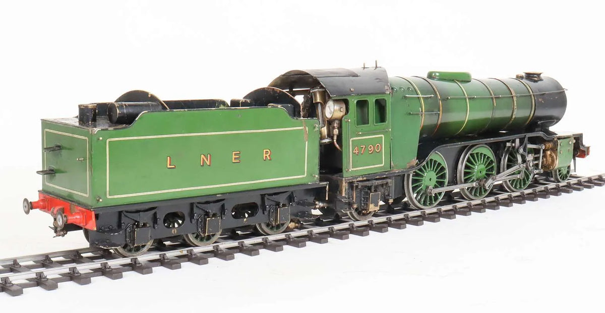 Gauge 1 coal-fired LNER V2