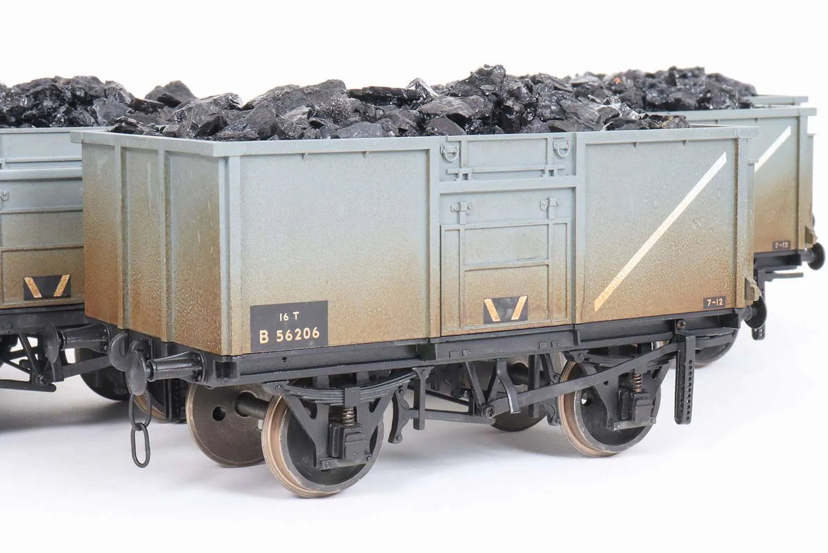 Six gauge 1 16 ton mineral wagons