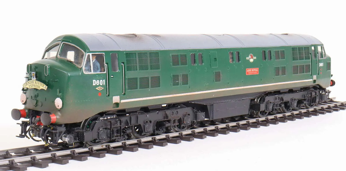Gauge 1 Warship D601 "Ark Royal"