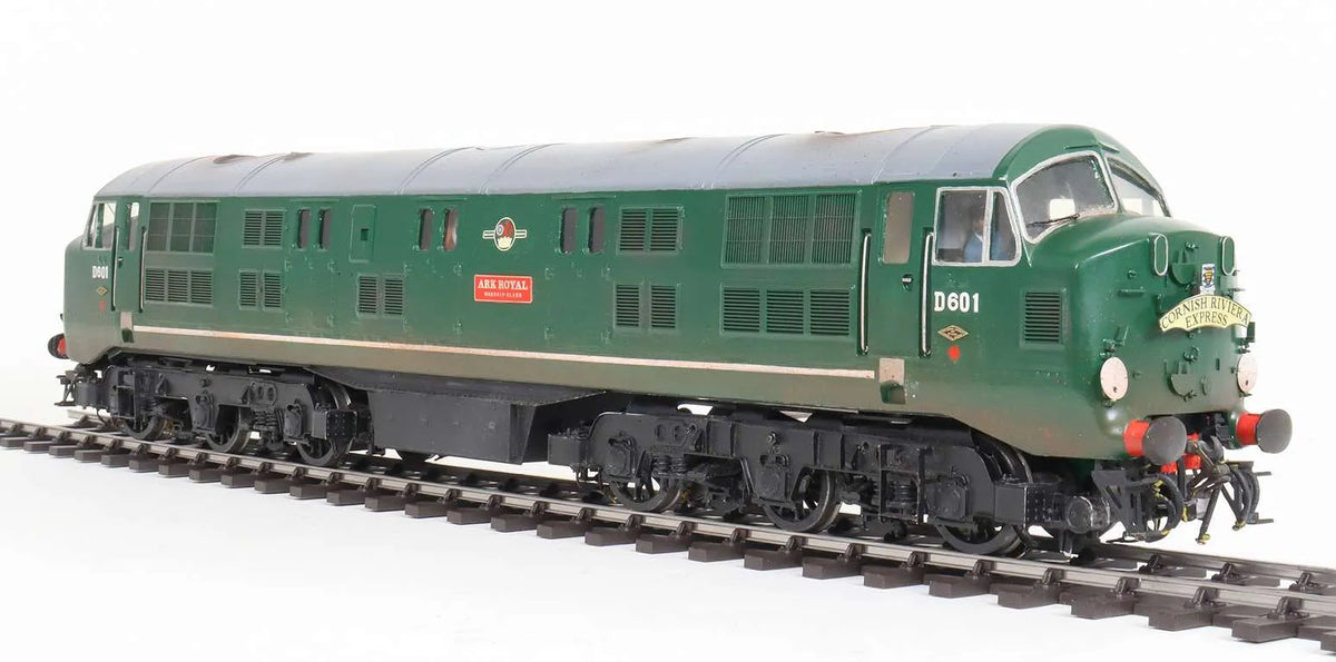 Gauge 1 Warship D601 "Ark Royal"