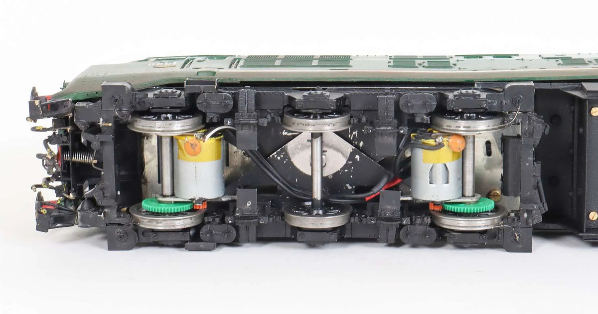 Gauge 1 Warship D601 "Ark Royal"