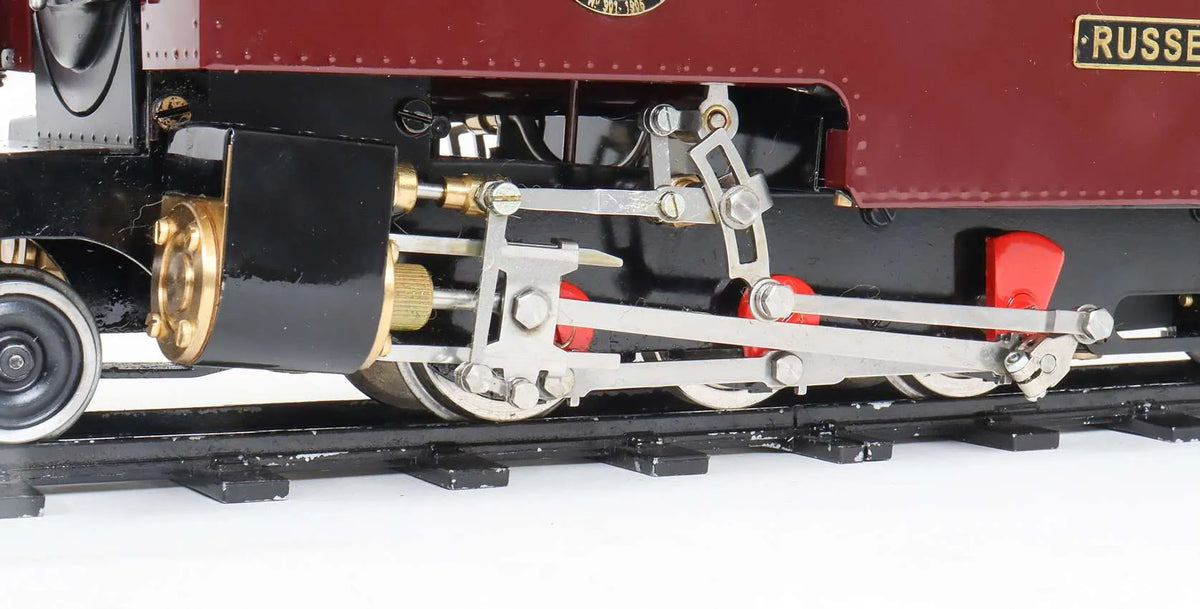 32mm narrow gauge radio-controlled Roundhouse WHR "Russell"