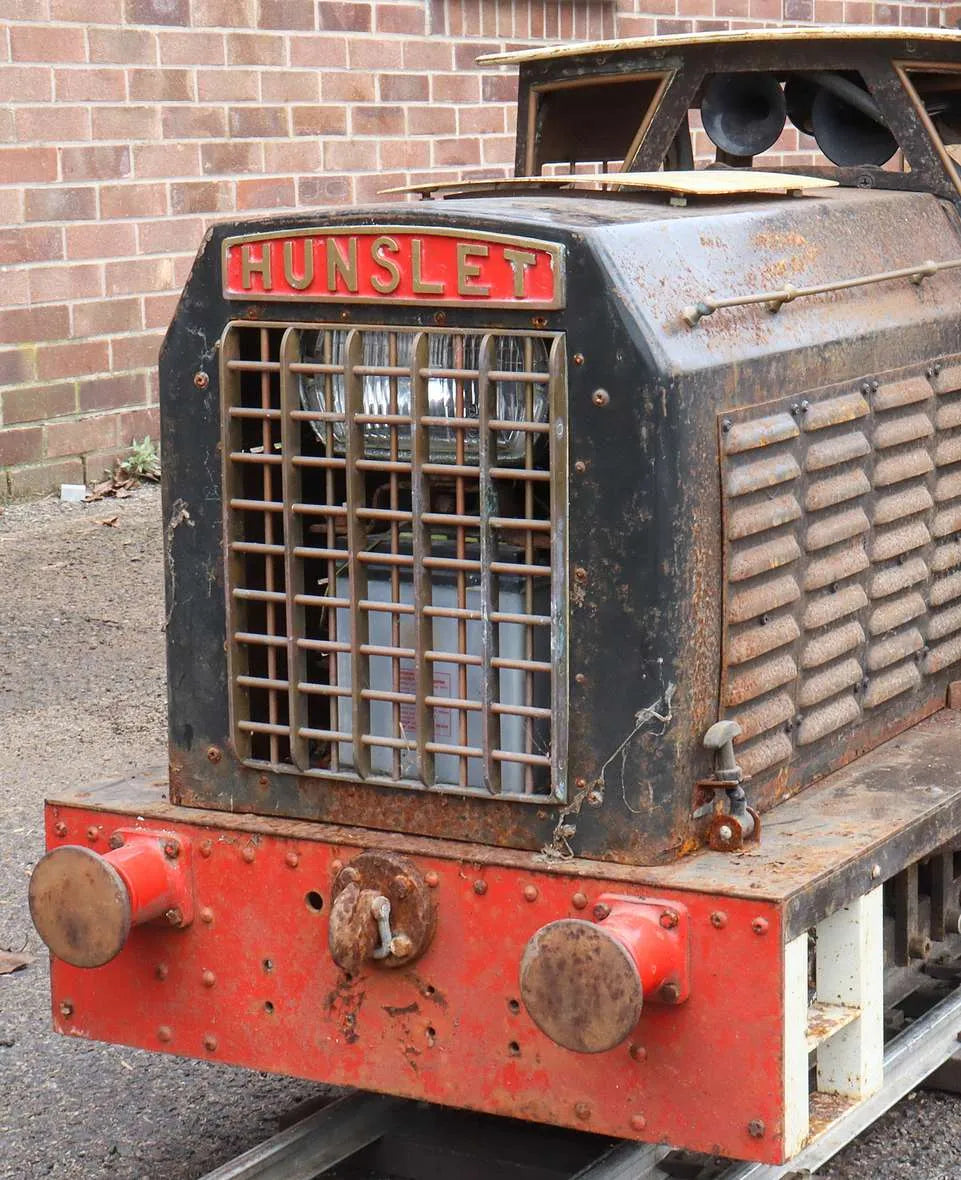 7 1/4 inch gauge petrol hydraulic 0-4-0 shunter