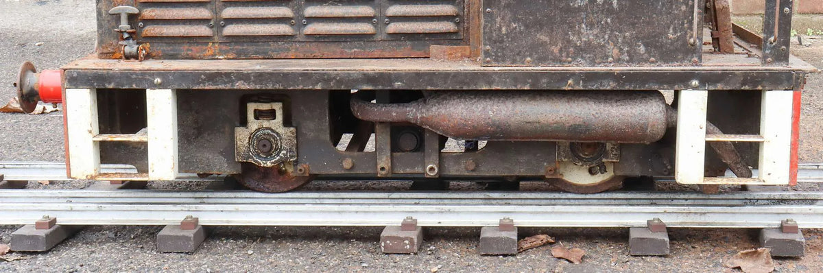 7 1/4 inch gauge petrol hydraulic 0-4-0 shunter
