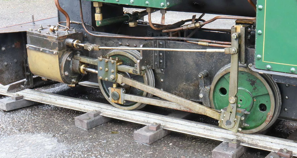 7 1/4 inch gauge Sweet William 0-4-0 with tender