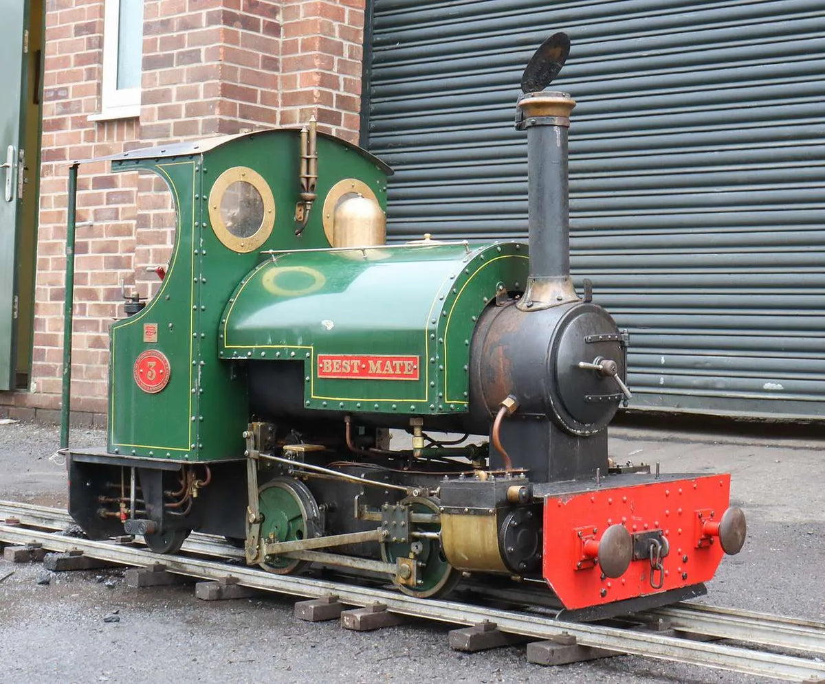 7 1/4 inch gauge Sweet William 0-4-0 with tender