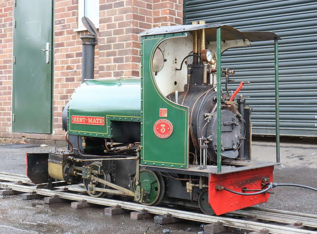 7 1/4 inch gauge Sweet William 0-4-0 with tender