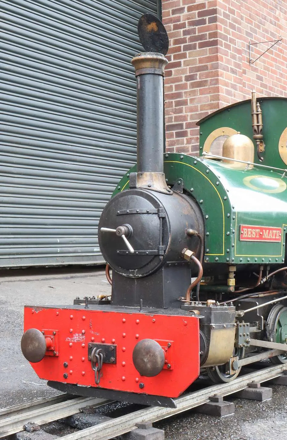 7 1/4 inch gauge Sweet William 0-4-0 with tender