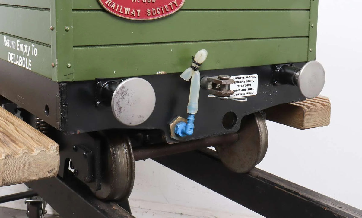 7 1/4 inch gauge AME driving truck with vacuum brakes